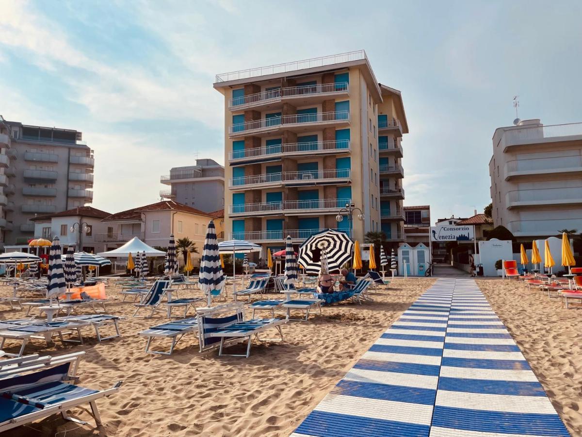 Appartamento Cima - Vista Mare, 3 Camere, Wifi, Family Apartment Lido di Jesolo Exterior photo